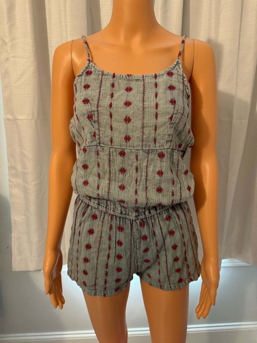 Adorable Anthropologie Raga size XS blue red embroidered tassel tie romper new